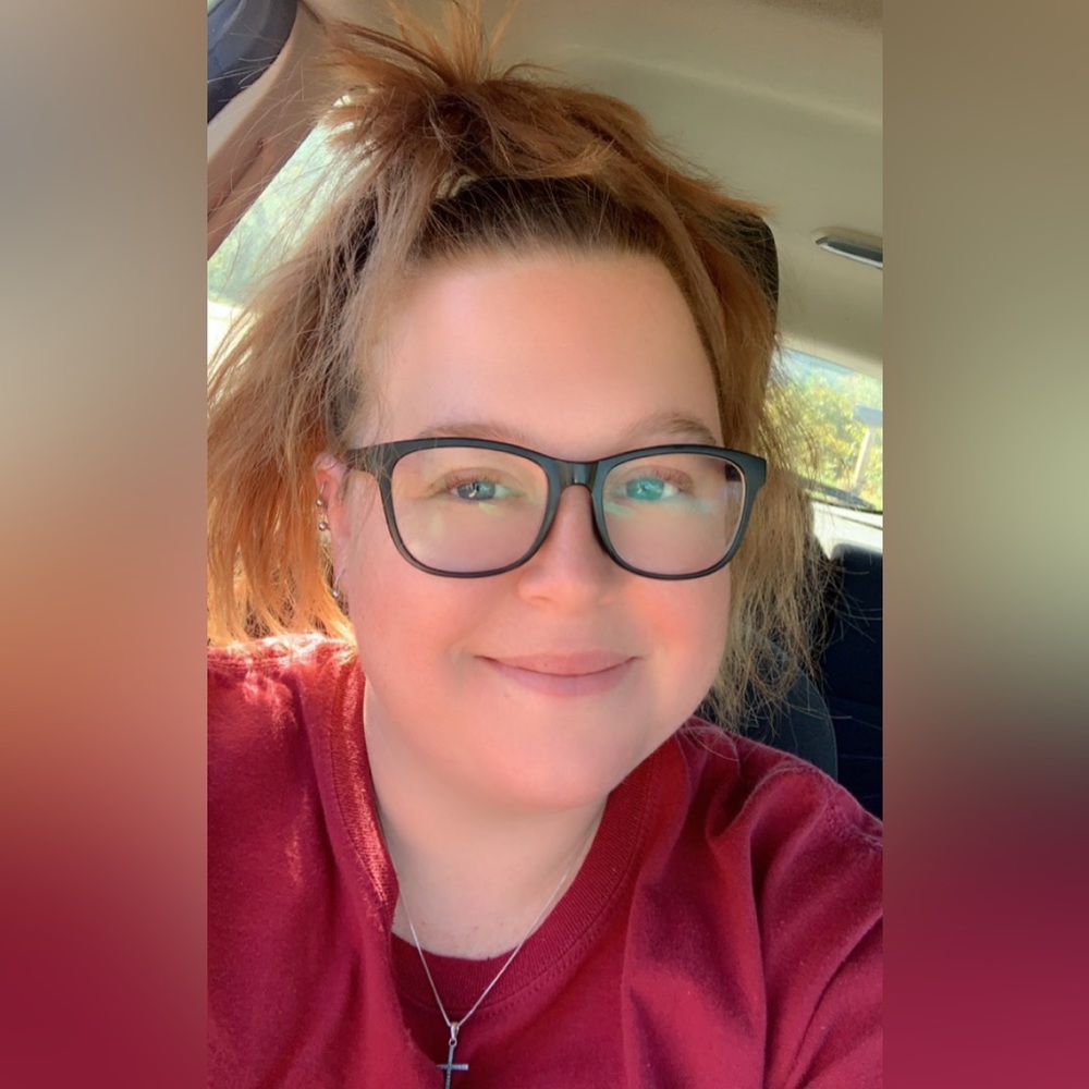 Natalie Erin :: Meet Your Posher